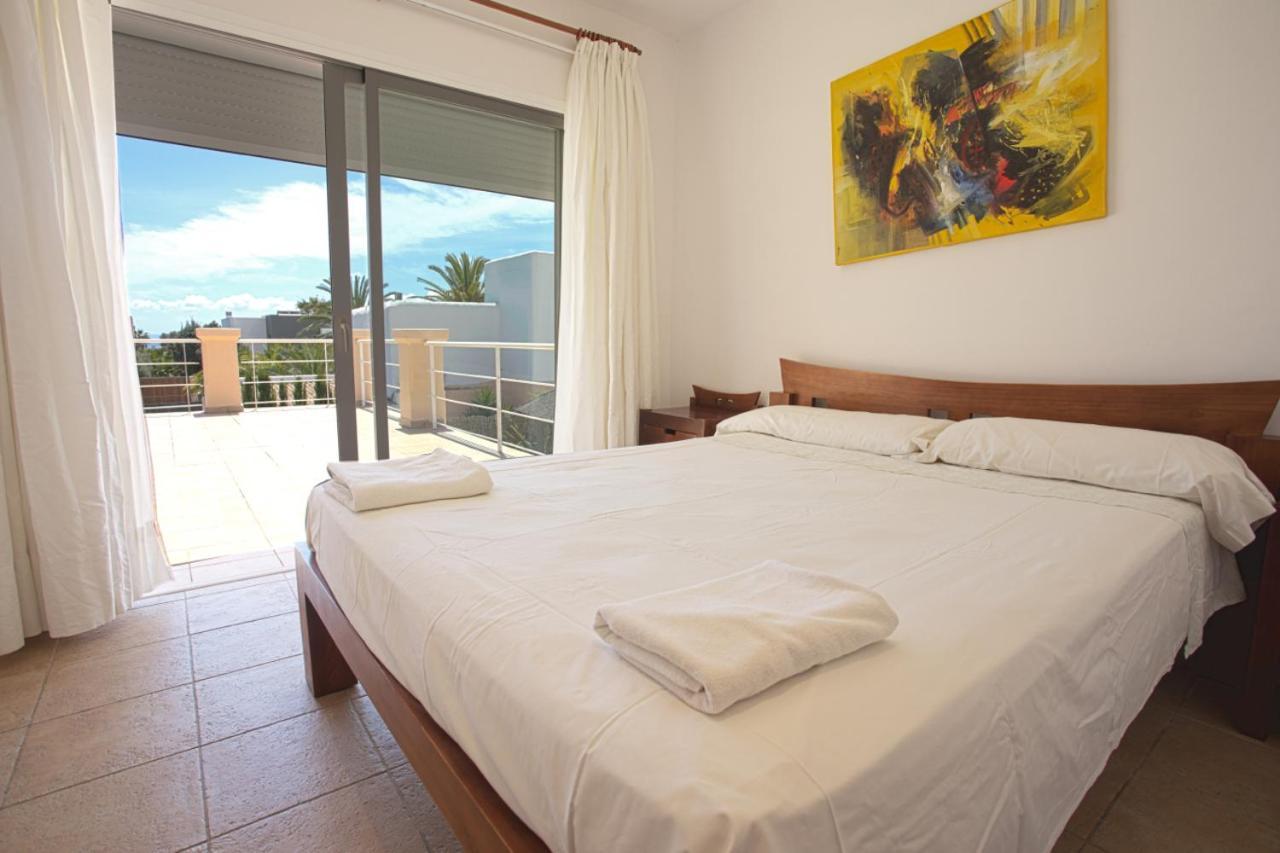 Sant Jordi de ses Salines Villa Tom Is Near To Playa Den Bossa מראה חיצוני תמונה