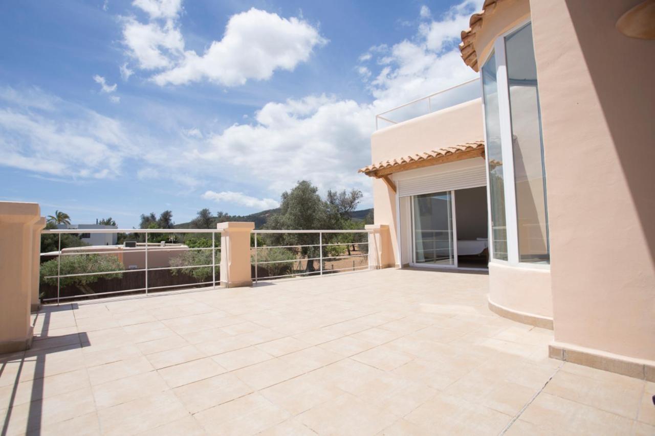 Sant Jordi de ses Salines Villa Tom Is Near To Playa Den Bossa מראה חיצוני תמונה
