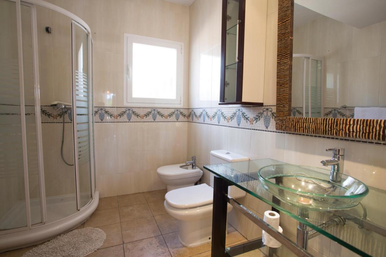 Sant Jordi de ses Salines Villa Tom Is Near To Playa Den Bossa מראה חיצוני תמונה